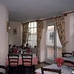 Hotel De L'omois Baulne-en-Brie