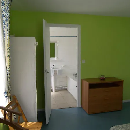 De L'omois Hotel 2*