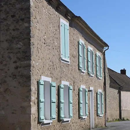 De L'omois Hotel