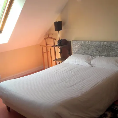 De L'omois 2* Baulne-en-Brie