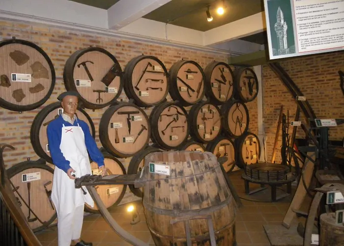 De L'omois Szálloda