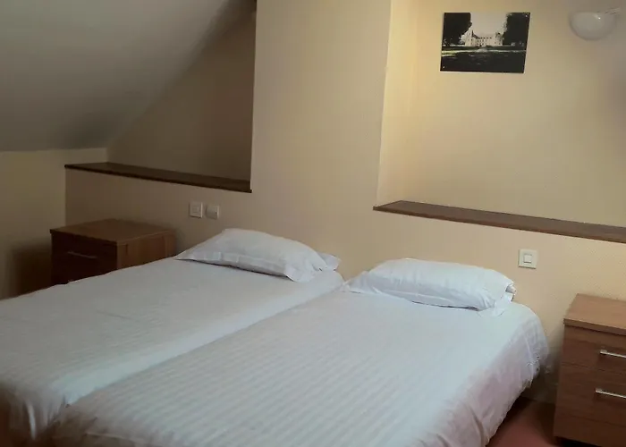 De L'omois Szálloda